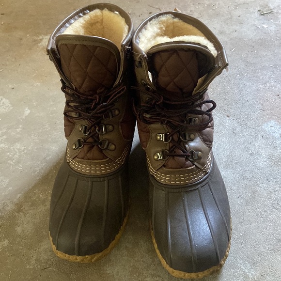 Shearling lined LL Bean Boots, Quilted pattern Brown - Picture 7 of 8